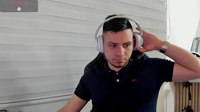 Rick_Adams élő XXX-chatje