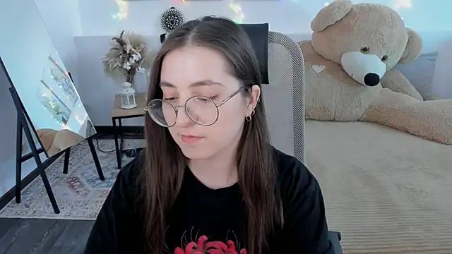 Chatroom XXX en direct de VirtuallVoyant