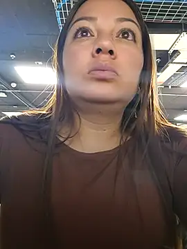 REYNITTA_FULL_ 现场XXX聊天