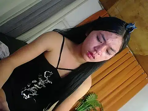 Sweet_18nicole – Kamerová šou