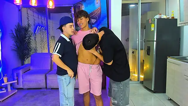 Houseofwarrios 现场XXX聊天