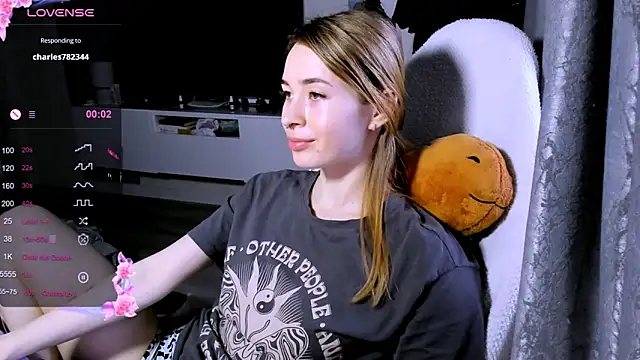 ZoyaMill's Live XXX Chat