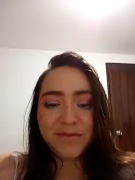 SabrinaVantress' Webcam Show