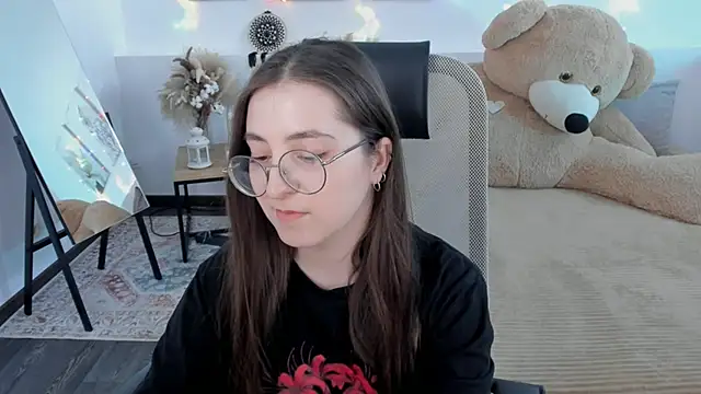 VirtuallVoyantn Live XXX chat