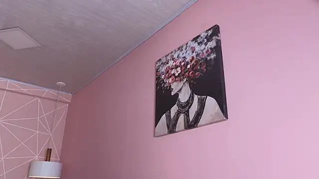 ela_petit's Live XXX Chat