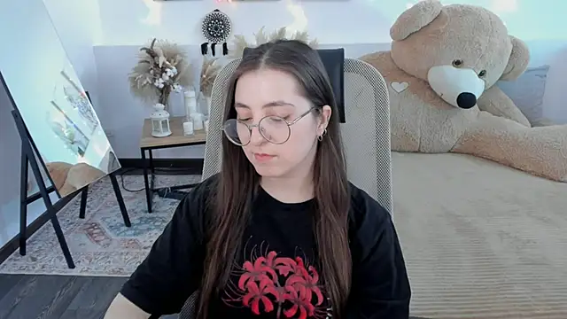 XXX chat uživo modela VirtuallVoyant