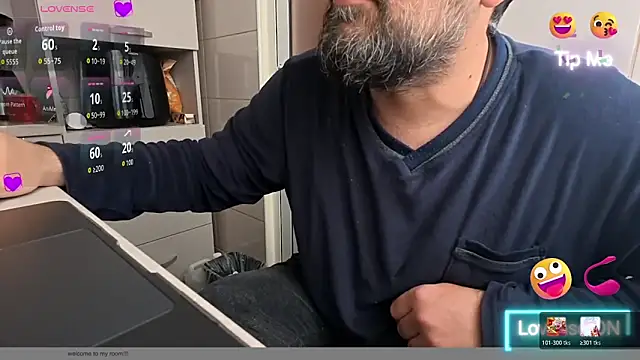 TARKAN1 webkamerás műsora