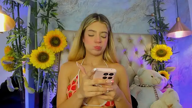 دردشة LittleeJaz الجنسية المباشرة