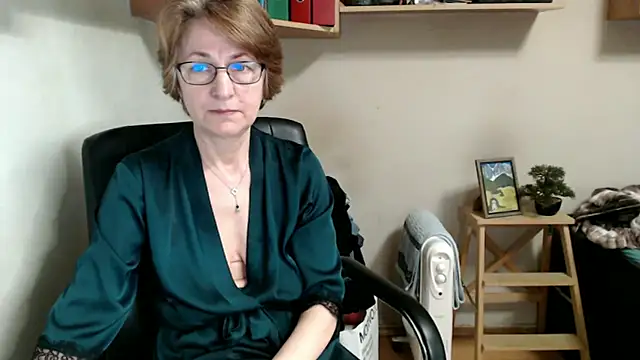 katemodel Adlı Modelin Canlı XXX Sohbeti