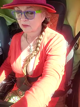 Hot-Muci Live XXX Chat