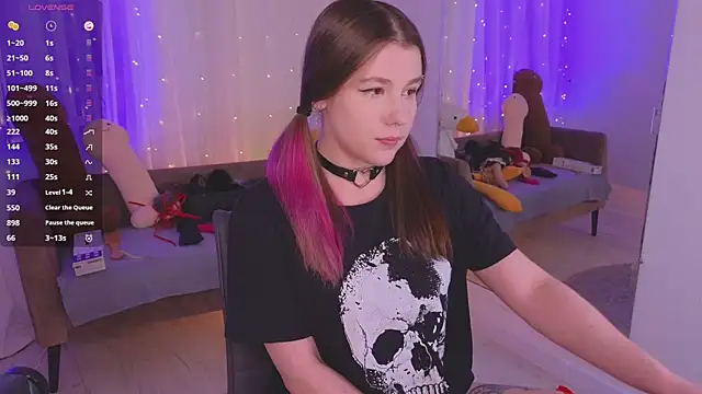 دردشة Mira_Falls الجنسية المباشرة