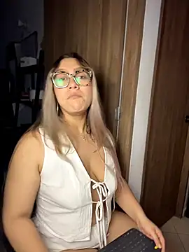 Czat XXX na żywo – Im_sophiie