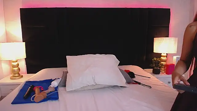 laila_stilwiills live XXX chat