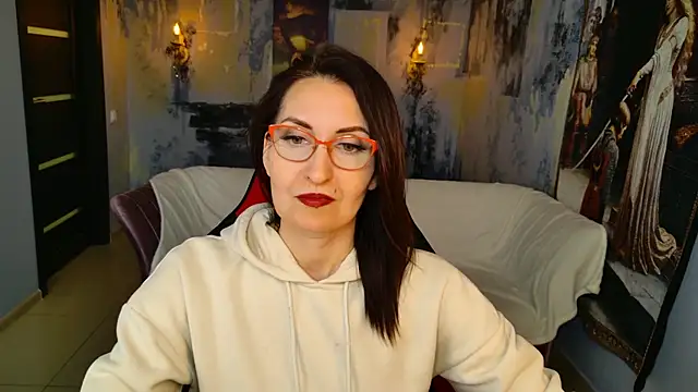 UnaTerra 现场XXX聊天