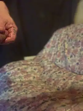 Ldnick69 Show in webcam