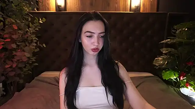 WildKittenX_ Live XXX Chat