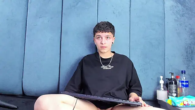 Chatroom XXX en direct de Megan_Thompson_