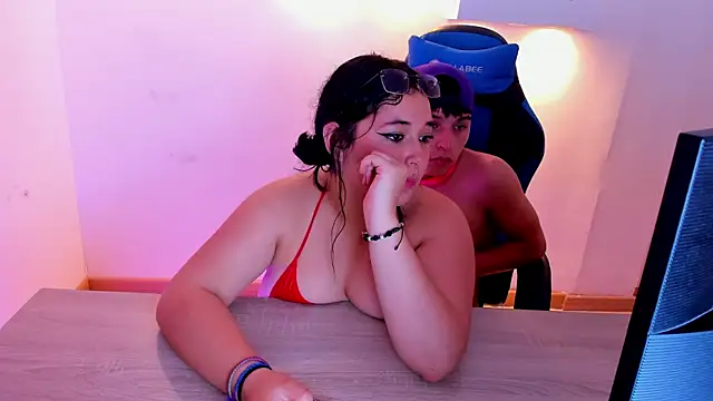 Czat XXX na żywo – Alexander_Ammy