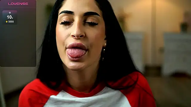 KassidyVibeのライブXXXチャット