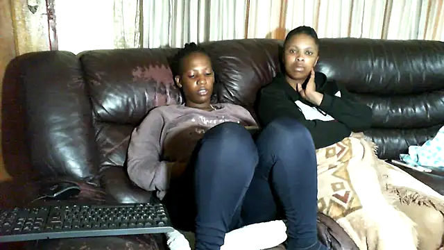 Sky-Diamond Webcamshow