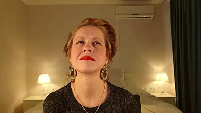 LioraWeiss Live XXX-Chat