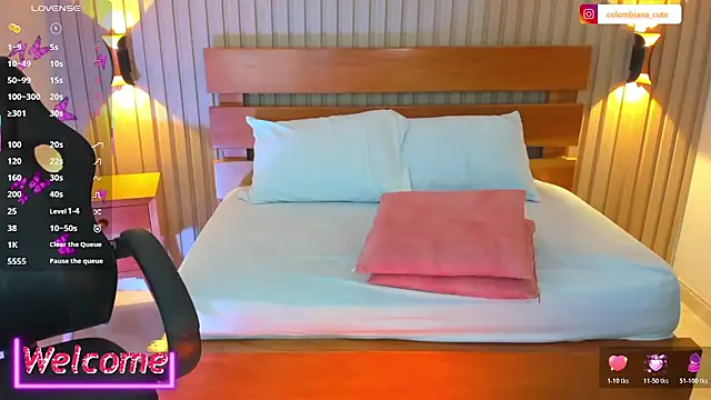 soffia_modre_ Adlı Modelin Canlı XXX Sohbeti