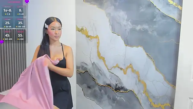 lily__star Adlı Modelin Canlı XXX Sohbeti