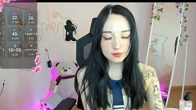 AliceeinWonderlandddのライブXXXチャット