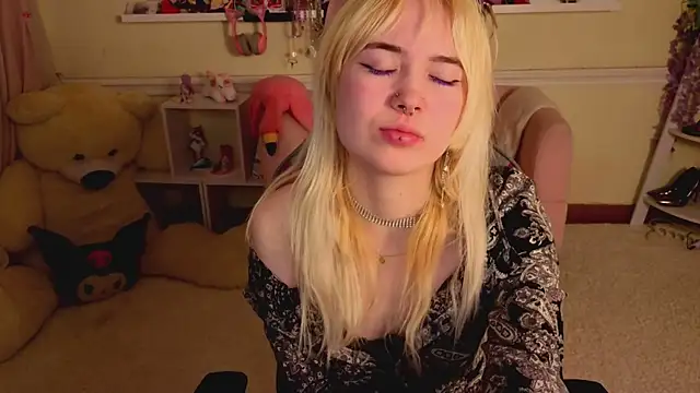 Iris_Ivory Live XXX-Chat