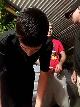 Chat XXX Live 3hornys-straights