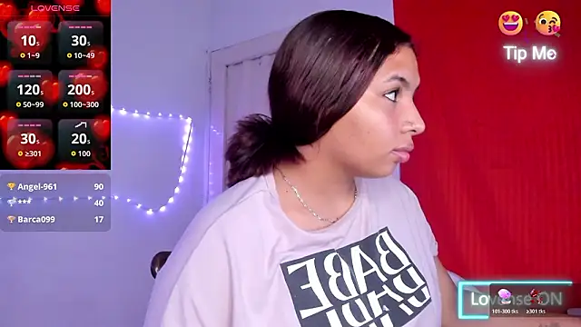 daniela_lopez1 Adlı Modelin Canlı XXX Sohbeti