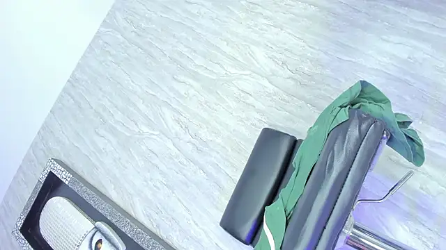 Tamara_18n Webbikameraesitys