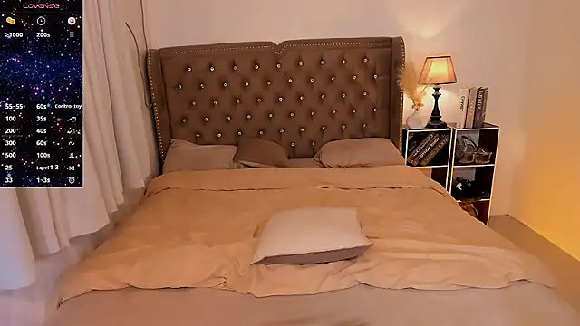 Show modela Lady_Riley na web-kameri