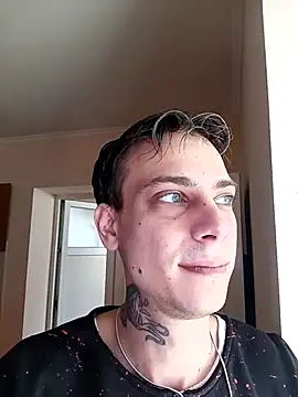 Show modela Pro100yy na web-kameri