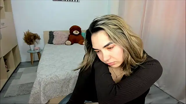 AlexaJuly – Naživo XXX chat