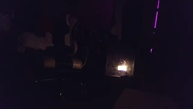 bigshh8: απευθείας συνομιλία ΧΧΧ