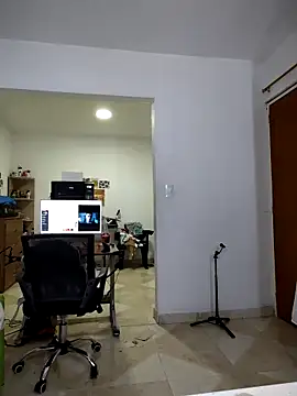 GoddessCarrie's Live XXX Chat