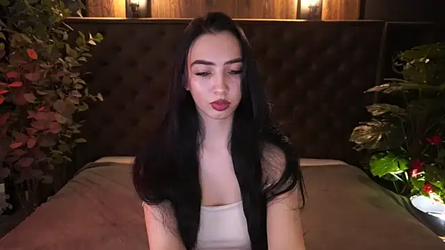 WildKittenX_ live XXX chat