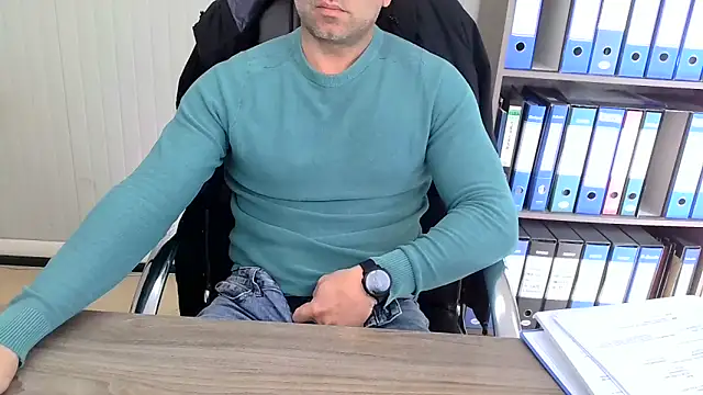 Evasioneeのウェブカメラショー