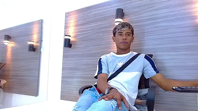 TonnyMarckのウェブカメラショー