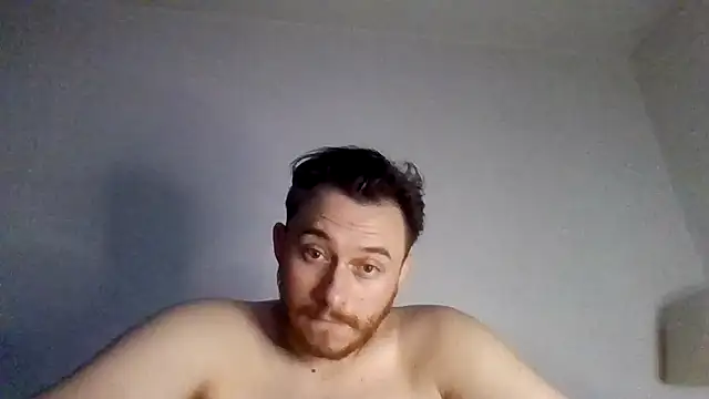 WhiteMamba6910's Live XXX Chat