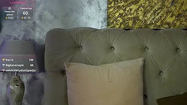 Chat +18 de Kasandra_One ao vivo