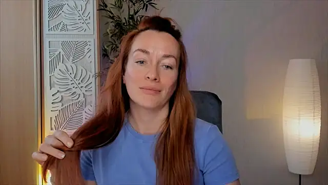 RebeccaMartinezのライブXXXチャット