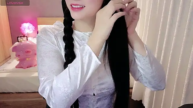 Živý XXX chat JENNIE-16