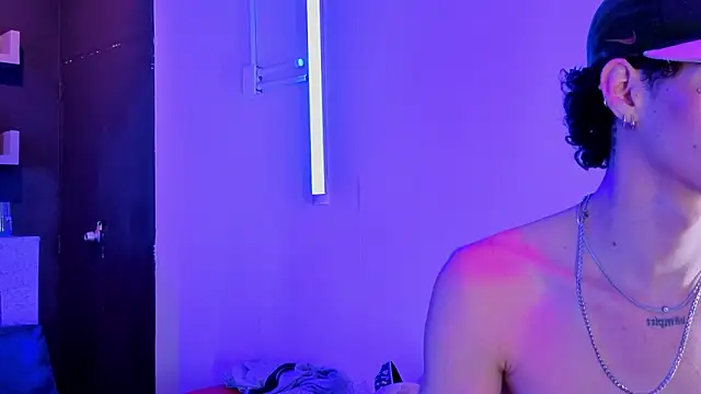 Živý XXX chat nova_salvatore