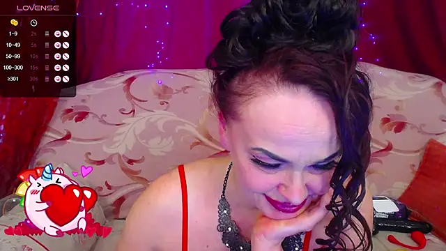 hotzlata Adlı Modelin Canlı XXX Sohbeti