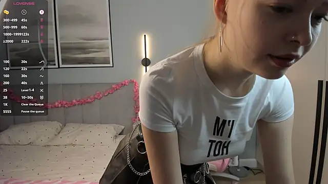 JacindaBrester live XXX chat