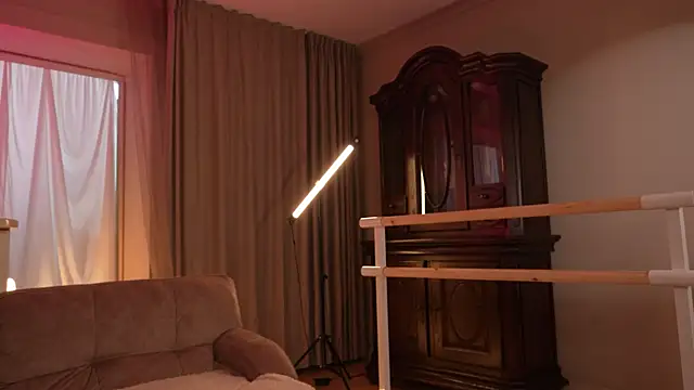 Czat XXX na żywo – aurora_nude