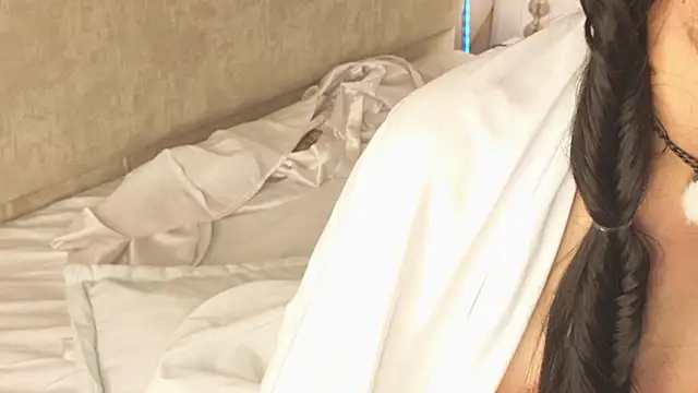 Nioki_: вебкам-шоу