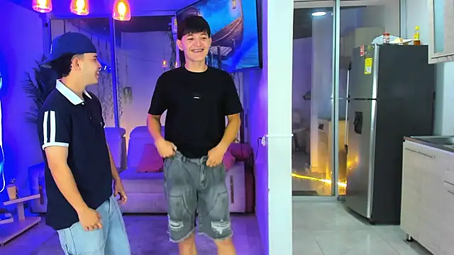 XXX chat uživo modela Houseofwarrios